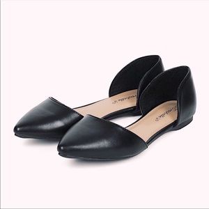 Dolley Black Pointed Toe D’orsay Flats